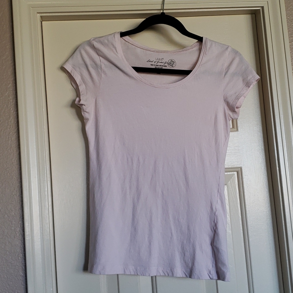 H&M t shirt.